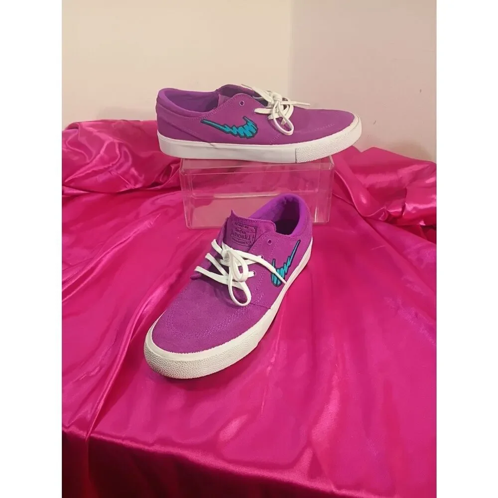 Nike Mens SZ 8 SB Zoom Shoe Stefan Janoski Canvas RM Vivid Purple Skate Suede .